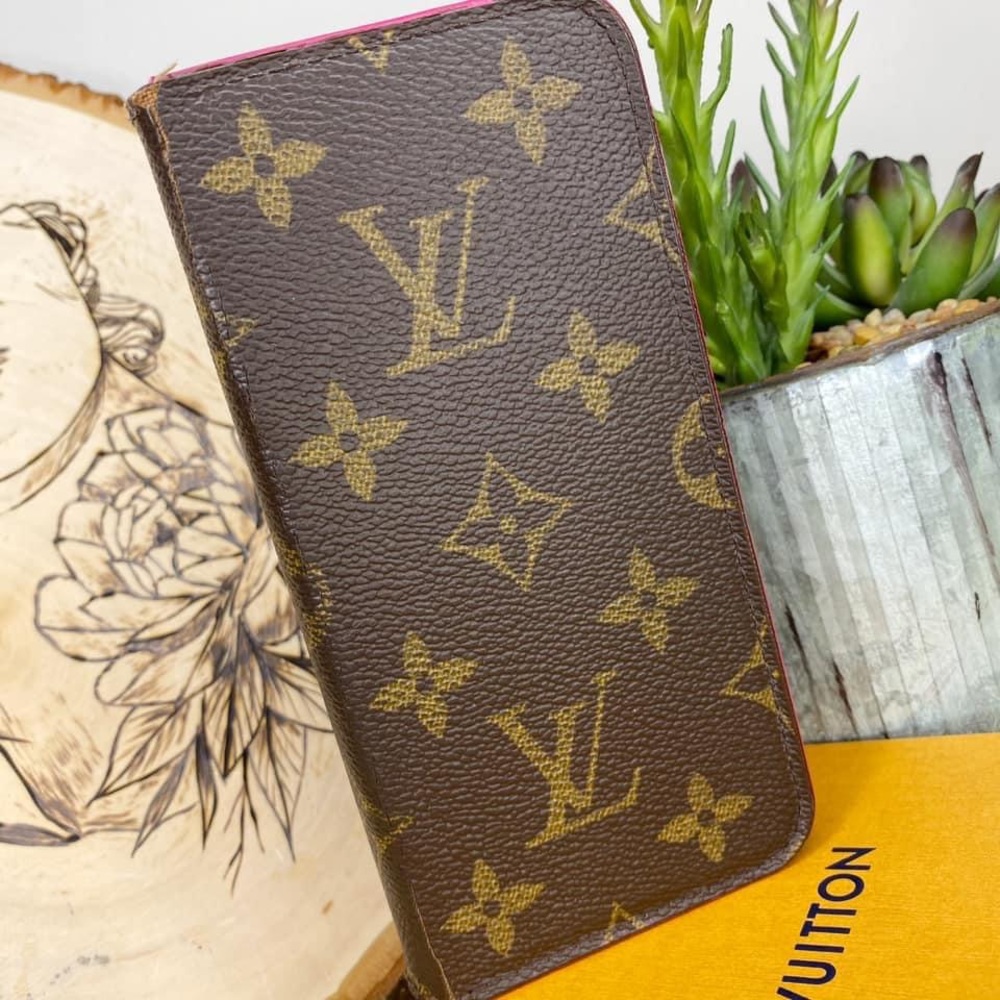 Authentic Louis Vuitton IPhone X Folio Case